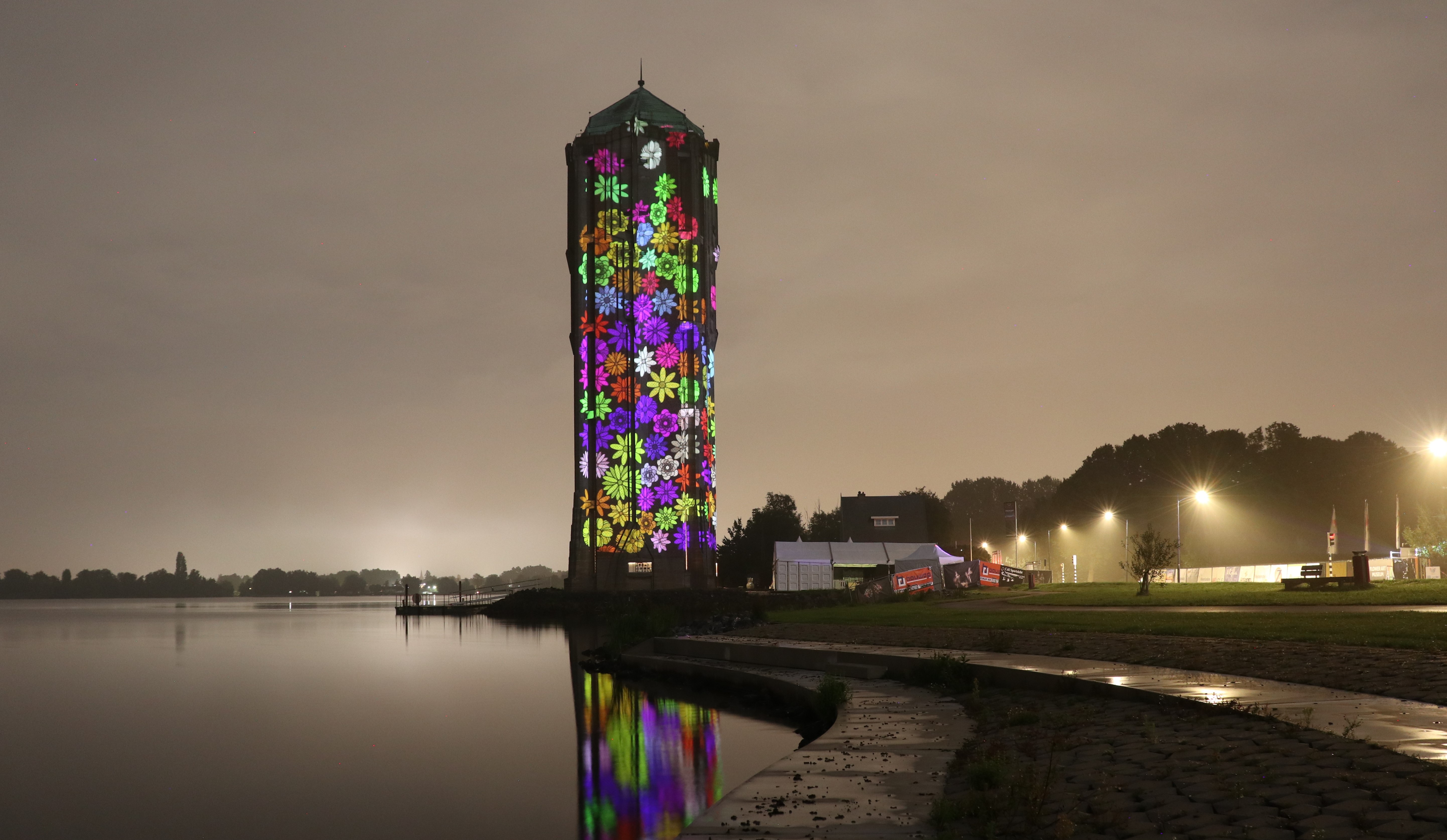 Watertoren lichtprojectie